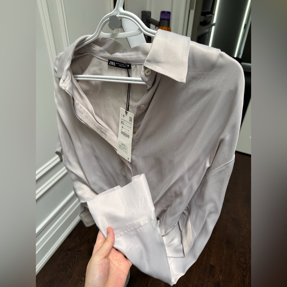 Zara Ruched Satin Effect shirt - Picture 4 of 8